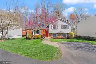 8282 Morning Dew Ct, Springfield, VA 22153 - Photo 5