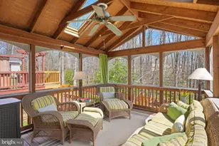 8282 Morning Dew Ct, Springfield, VA 22153 - Photo 21