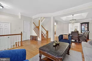 8010 Readington Ct, Springfield, VA 22152 - Photo 17