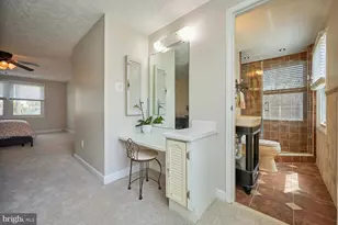 7307 Sterling Grove Dr, Springfield, VA 22150 - Photo 27