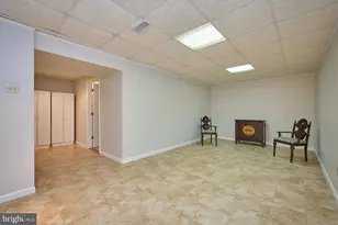 7307 Sterling Grove Dr, Springfield, VA 22150 - Photo 43