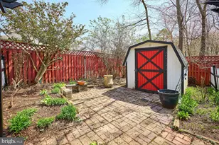 7307 Sterling Grove Dr, Springfield, VA 22150 - Photo 53