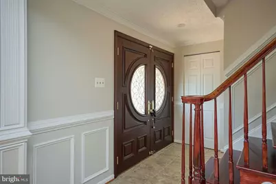 7307 Sterling Grove Drive, Springfield, VA 22150 - Photo 9