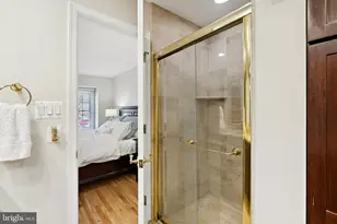 7810 Ashley Glen Rd, Annandale, VA 22003 - Photo 17