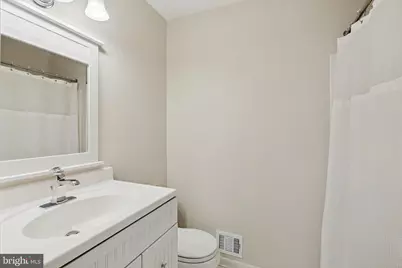 7810 Ashley Glen Road, Annandale, VA 22003 - Photo 23