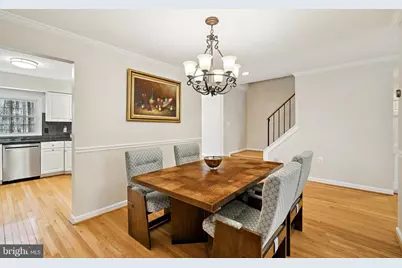 7810 Ashley Glen Road, Annandale, VA 22003 - Photo 7