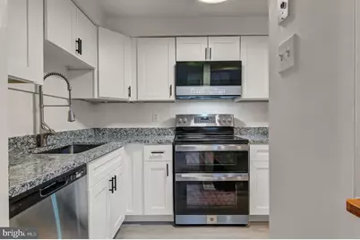 8380 Brockham Drive #29/80J, Alexandria, VA 22309 - Photo 7