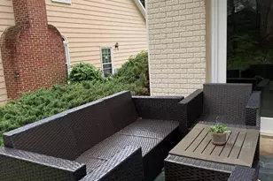 8514 Wild Spruce Dr, Springfield, VA 22153 - Photo 13