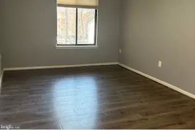 2845 Windsor Drive #302, Falls Church, VA 22042 - Photo 5