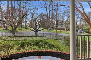 7607 Burnside Ct, Falls Church, VA 22043 - Photo 9