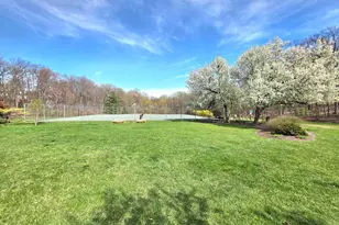 5650 Ridge View Dr, Alexandria, VA 22310 - Photo 41