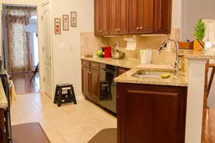 12176 Bridgend Run, Fairfax, VA 22030 - Photo 5