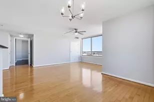 2726 Gallows Rd, Vienna, VA 22180 - Photo 9