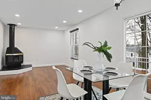 1413 Bayshire Ln, Herndon, VA 20170 - Photo 11