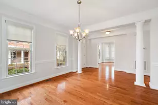 9185 Topaz St, Fairfax, VA 22031 - Photo 9