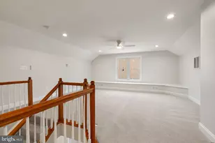 9185 Topaz St, Fairfax, VA 22031 - Photo 53