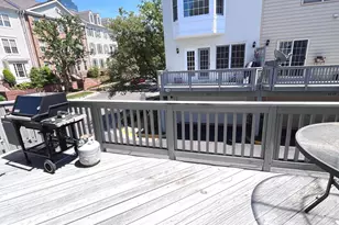 1601 Leeds Castle Dr, Vienna, VA 22182 - Photo 29