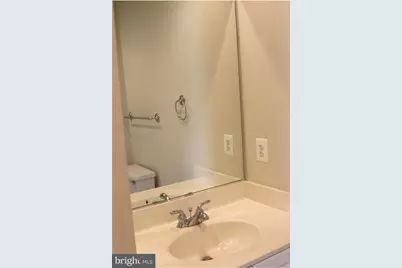 1601 Leeds Castle Drive, Vienna, VA 22182 - Photo 15