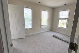 1601 Leeds Castle Dr, Vienna, VA 22182 - Photo 23
