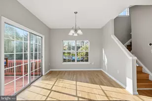 14300 Montverd Ct, Centreville, VA 20121 - Photo 15