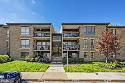 517 Florida Avenue #T4, Herndon, VA 20170 - Photo 1