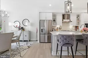 2861 Hokie Ln, Alexandria, VA 22306 - Photo 11