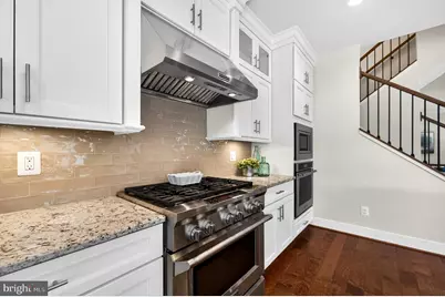 151 Center S #1, Vienna, VA 22180 - Photo 25