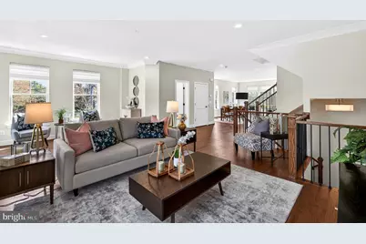 151 Center S #1, Vienna, VA 22180 - Photo 15