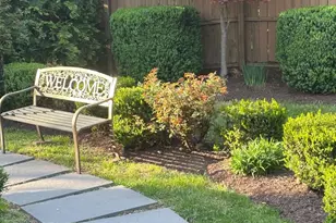 9901 Blake Ln, Oakton, VA 22124 - Photo 7