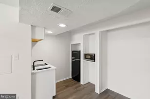 14125 Honey Hill Ct, Centreville, VA 20121 - Photo 35