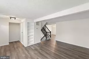 14125 Honey Hill Ct, Centreville, VA 20121 - Photo 11