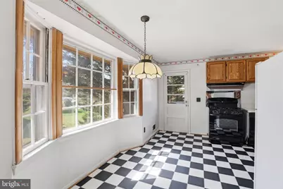 7220 Brookcrest Place, Annandale, VA 22003 - Photo 7