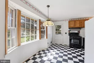 7220 Brookcrest Pl, Annandale, VA 22003 - Photo 7