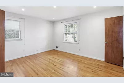 7220 Brookcrest Place, Annandale, VA 22003 - Photo 11