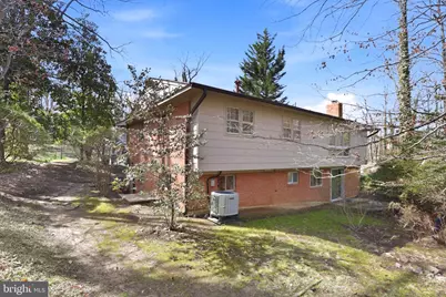 7220 Brookcrest Place, Annandale, VA 22003 - Photo 23