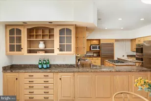 532 Walker Rd, Great Falls, VA 22066 - Photo 27