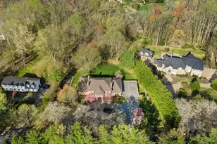 532 Walker Rd, Great Falls, VA 22066 - Photo 85