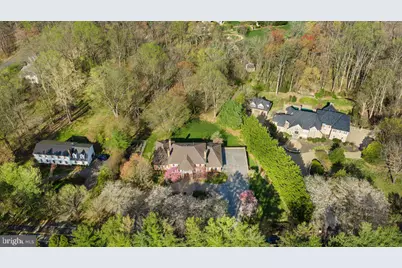 532 Walker Rd, Great Falls, VA 22066 - Photo 89