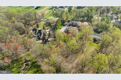532 Walker Rd, Great Falls, VA 22066 - Photo 95
