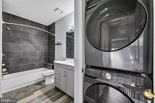 13058 Autumn Woods Way, Fairfax, VA 22033 - Photo 21