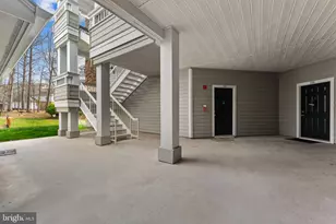 13058 Autumn Woods Way, Fairfax, VA 22033 - Photo 5