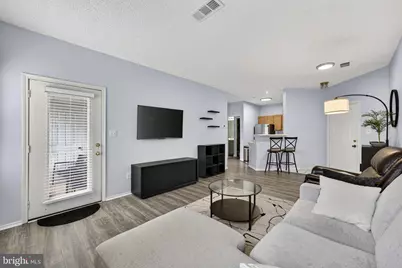 13058 Autumn Woods Way #105, Fairfax, VA 22033 - Photo 11