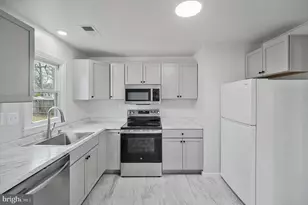 7120 Beulah St, Alexandria, VA 22315 - Photo 9