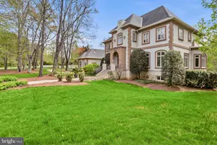 606 Kentland Dr, Great Falls, VA 22066 - Photo 3