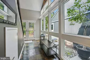 11817 Blue Spruce Rd, Reston, VA 20191 - Photo 9