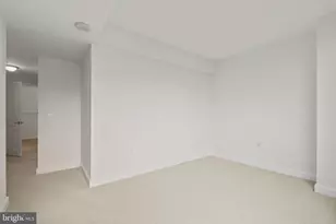 2451 Midtown Ave, Alexandria, VA 22303 - Photo 9