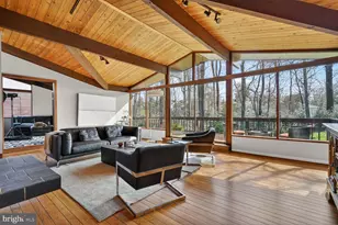 1219 Ingleside Ave, McLean, VA 22101 - Photo 9