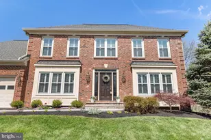 714 Old Hunt Way, Herndon, VA 20170 - Photo 3