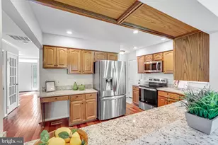 714 Old Hunt Way, Herndon, VA 20170 - Photo 27