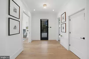 1111 Ingleside Ave, McLean, VA 22101 - Photo 5